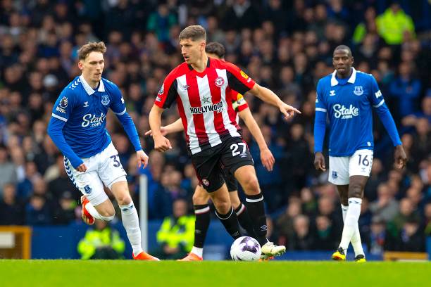 使得队服 使得队服