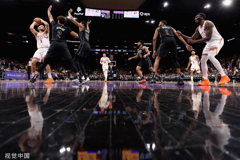 西蒙斯的职 西蒙斯的职