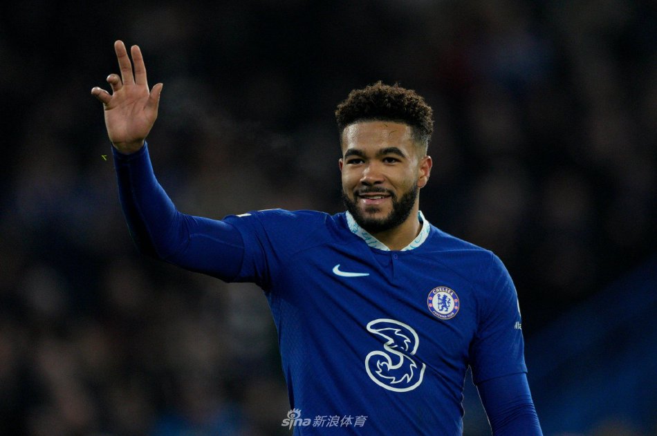 破门曼城的 破门曼城的